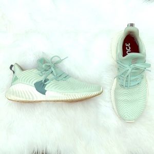 Adidas AlphaBounce Instinct Running Sneakers